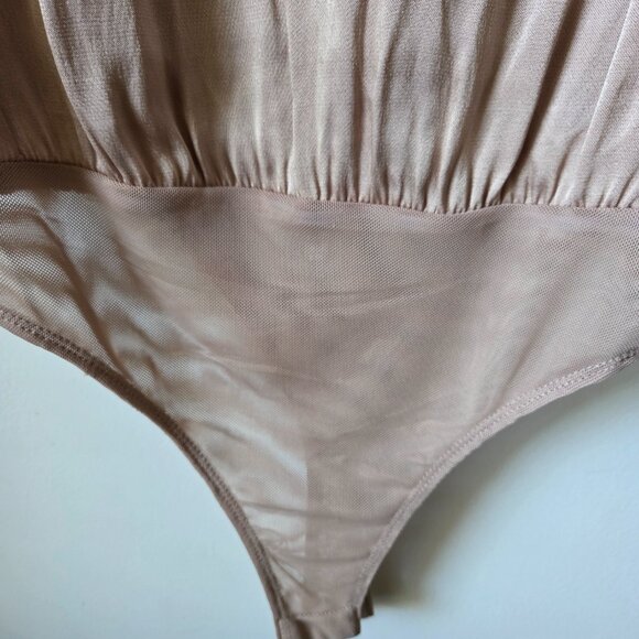 NWT SOCIALITE NUTE LACED V NECK BODYSUIT TANK SZ XL - Picture 6 of 14